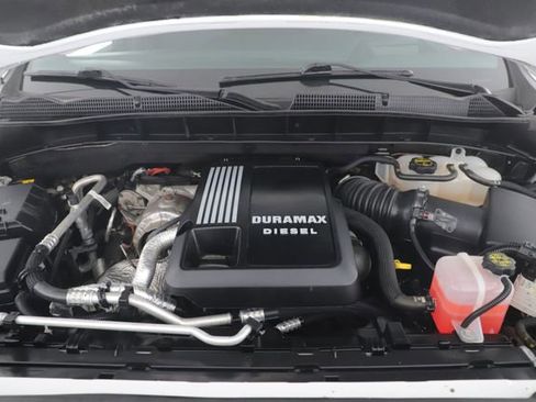 Used 2024 GMC Sierra 1500 AT4 w/ Technology Package image 15