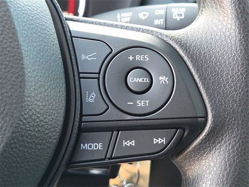 New 2025 Toyota RAV4 LE image 27