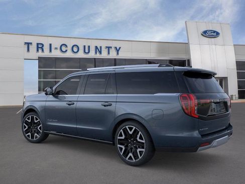 New 2026 Ford Expedition Max Platinum image 4