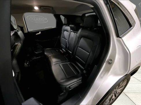 Used 2021 Ford Escape Titanium AWD/4WD image 14