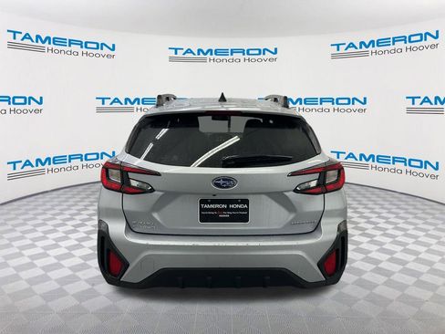 Used 2025 Subaru Crosstrek 2.0i Premium AWD/4WD image 4