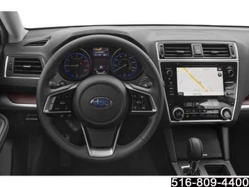 Used 2018 Subaru Outback 2.5i Limited AWD/4WD image 11