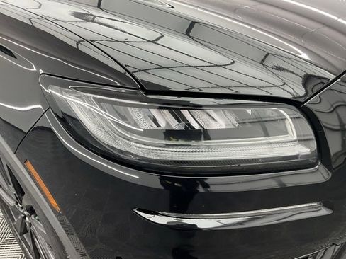Used 2020 Lincoln Nautilus Reserve w/ Monochromatic Package image 26