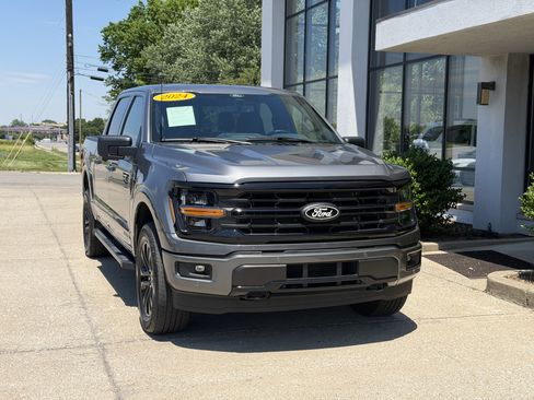 Used 2024 Ford F150 XLT w/ Equipment Group 303A High AWD/4WD image 19