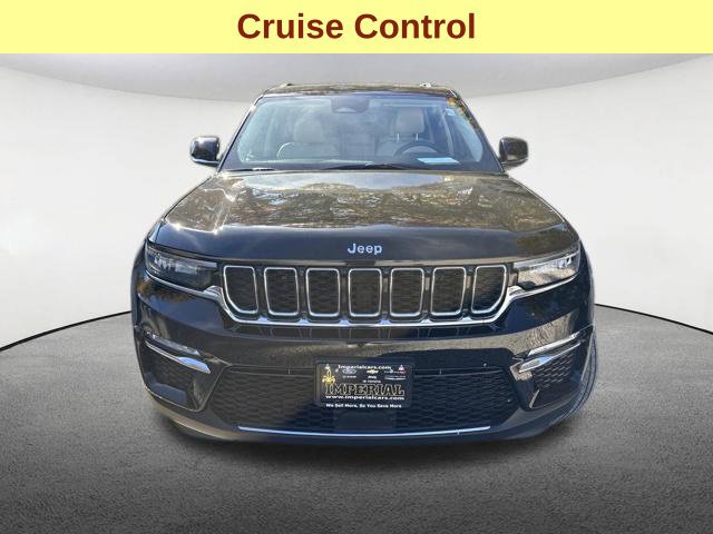 Used 2022 Jeep Grand Cherokee Limited AWD/4WD image 4