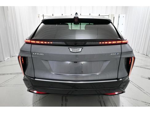 Used 2023 Cadillac Lyriq 2WD image 6
