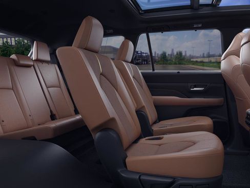 New 2026 Toyota Grand Highlander AWD Hybrid image 21