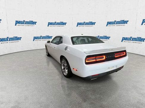 Used 2022 Dodge Challenger GT image 9