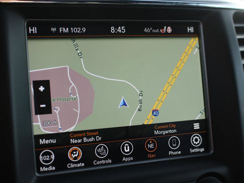 Used 2018 Jeep Grand Cherokee Overland RWD image 23