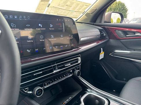 New 2026 Chevrolet Traverse Z71 w/ Enhanced Driving Package AWD/4WD image 21