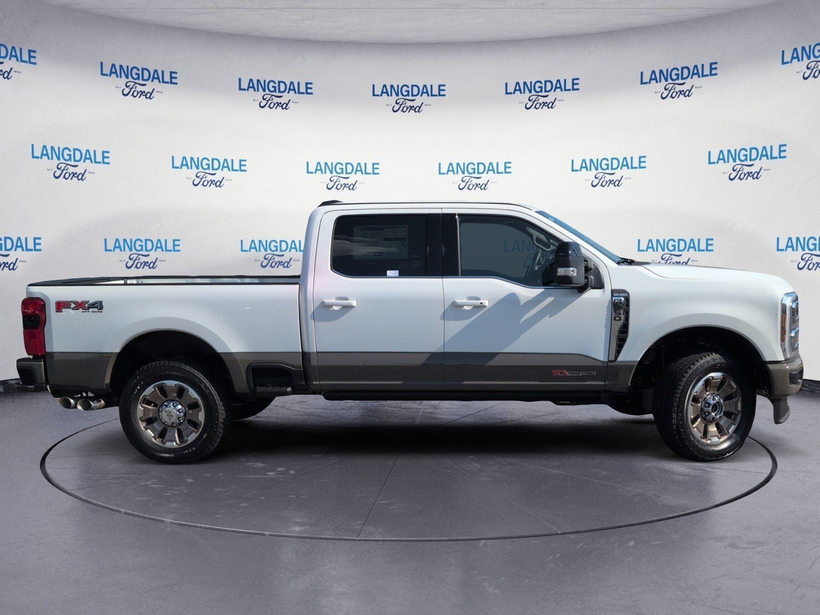 New 2027 Ford F250 King Ranch AWD/4WD image 3