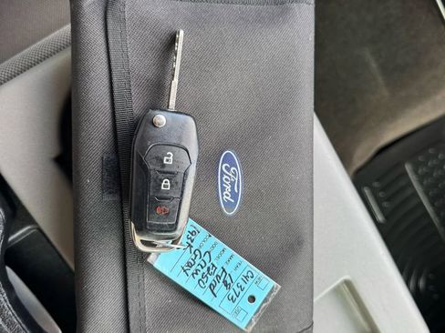 Used 2018 Ford F250 XLT w/ XLT Premium Package image 15