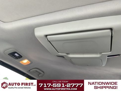 Used 2018 Honda Odyssey Elite image 25