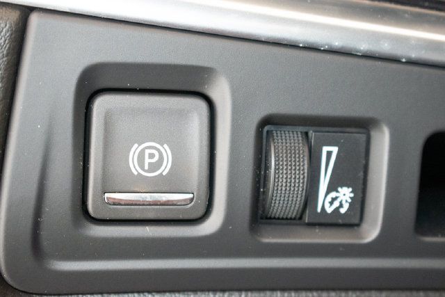 Used 2024 Cadillac XT6 Sport AWD/4WD image 38