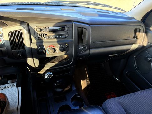 Used 2004 Dodge Ram 1500 Truck ST w/ ST Value Group image 29