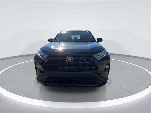 Used 2021 Toyota RAV4 XLE image 3