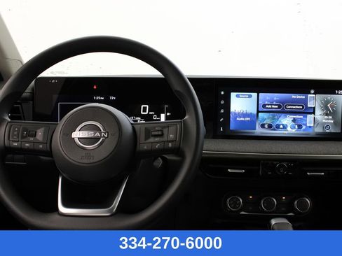 New 2025 Nissan Kicks SV image 19