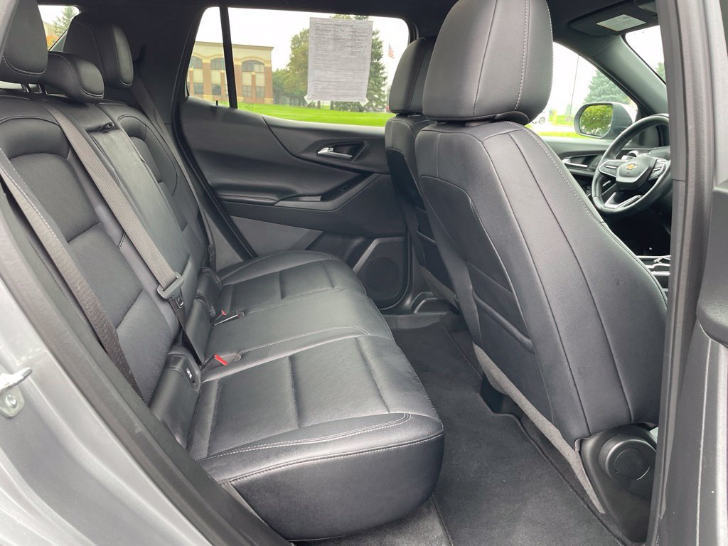 Used 2025 Chevrolet Equinox LT w/ Convenience Package II AWD/4WD image 26