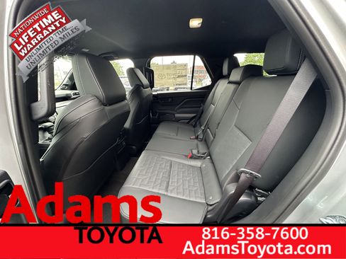 New 2026 Toyota 4Runner TRD Off-Road Premium AWD/4WD image 6