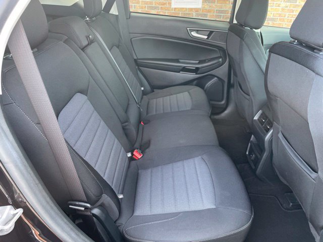 Used 2020 Ford Edge SE FWD image 51