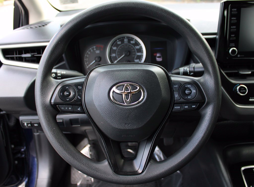 Used 2022 Toyota Corolla LE FWD image 22