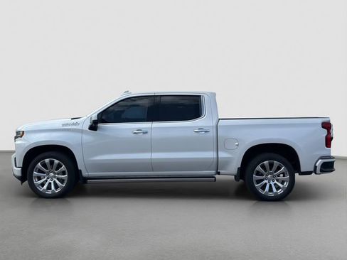 Used 2021 Chevrolet Silverado 1500 High Country w/ Technology Package RWD image 3