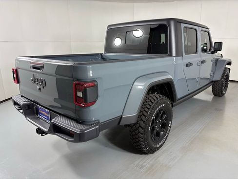 New 2026 Jeep Gladiator Willys image 8