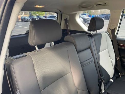 Used 2019 Lexus GX 460 Premium image 6