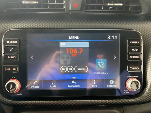 Used 2023 Nissan Kicks SV FWD image 8