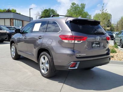 Used 2019 Toyota Highlander Limited