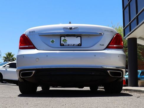 Used 2019 Genesis G90 5.0 Ultimate RWD image 12