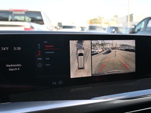 Used 2025 Cadillac Escalade V image 20