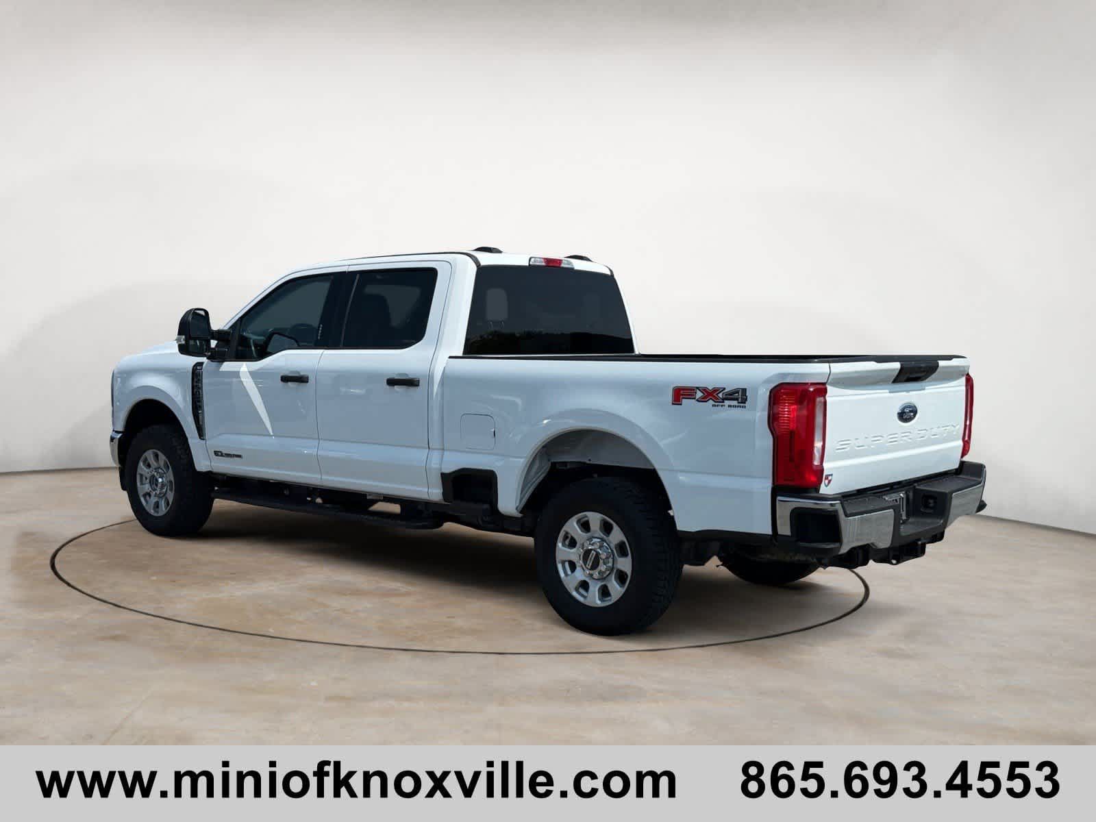 Used 2024 Ford F250 XLT w/ FX4 Off-Road Package AWD/4WD image 5