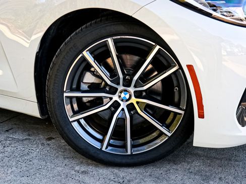 Used 2024 BMW 430i Convertible w/ Convenience Package image 13