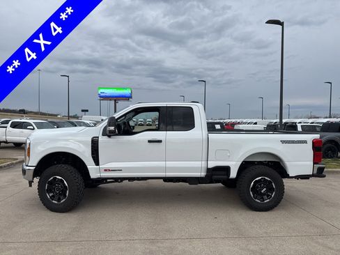 Used 2024 Ford F350 XLT w/ 360-Degree Camera Package image 3