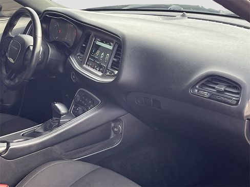 Used 2022 Dodge Challenger GT w/ Blacktop Package image 28