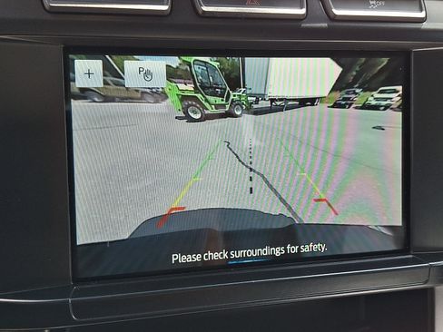 Certified 2024 Ford F350 XLT AWD/4WD image 17
