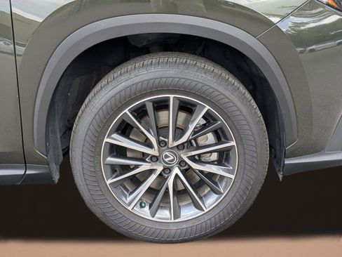 Used 2025 Lexus NX 250 FWD w/ Towing Package (2000 Lbs) image 23