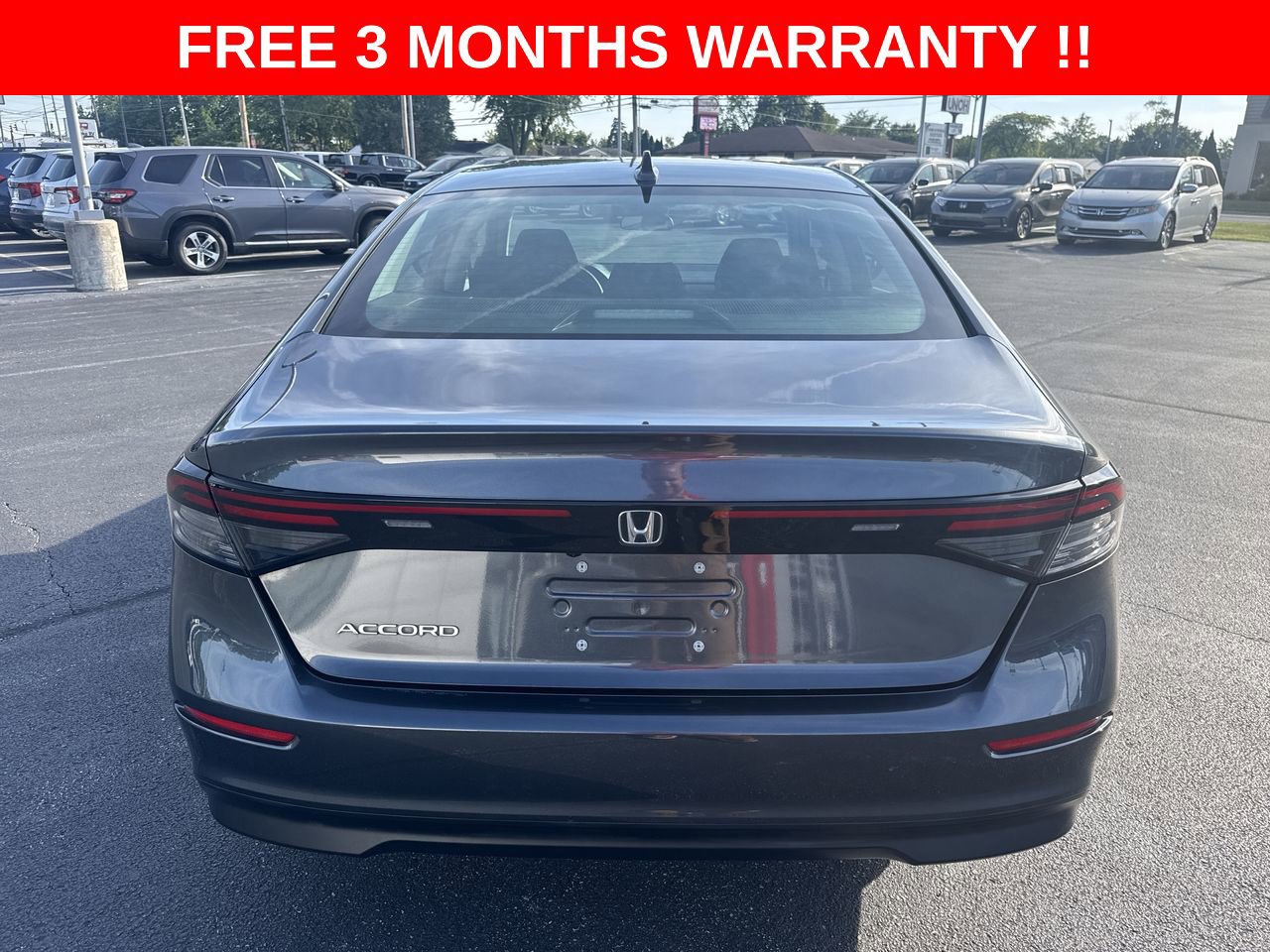 Used 2025 Honda Accord LX image 36