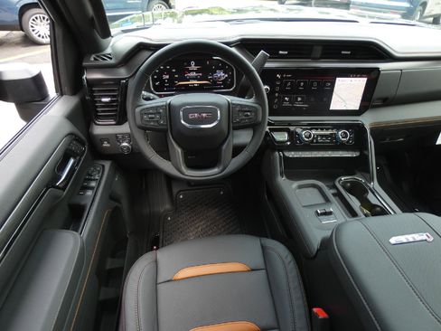 New 2026 GMC Sierra 3500 AT4 w/ AT4 Premium Plus Package AWD/4WD image 14