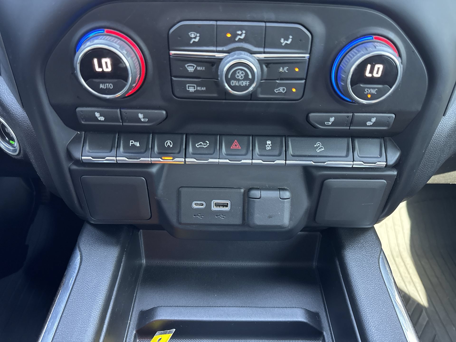 Certified 2022 Chevrolet Silverado 1500 RST AWD/4WD image 18