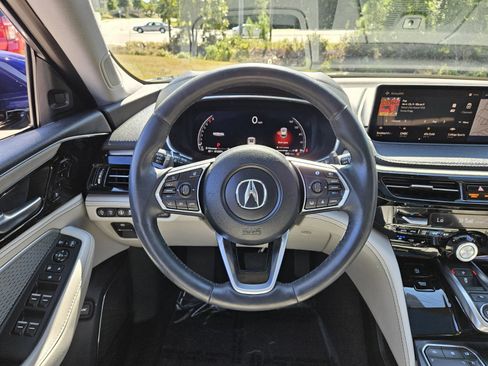 Used 2024 Acura MDX SH-AWD w/ Advance Package image 12