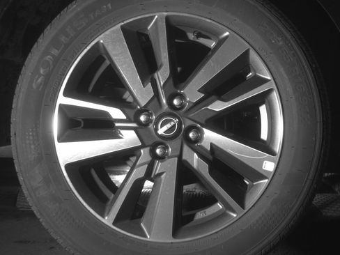 Used 2025 Nissan Versa SV FWD image 15
