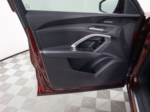 Used 2025 Audi Q5 Premium Plus w/ Premium Plus image 26