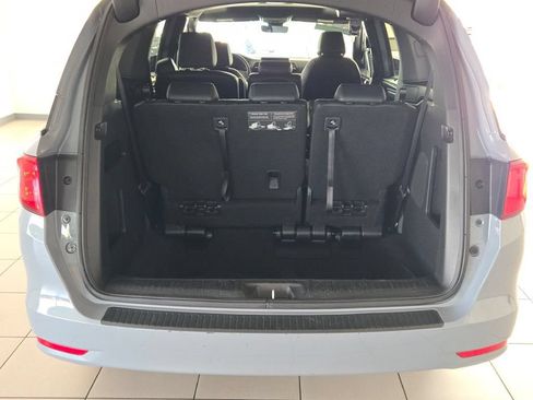 Used 2023 Honda Odyssey Sport image 13