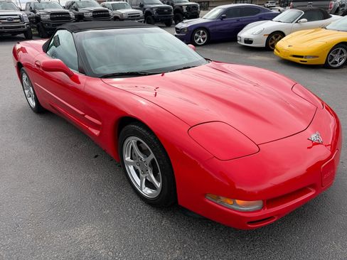 Used 2003 Chevrolet Corvette Convertible w/ Preferred Equipment Group1 RWD image 6
