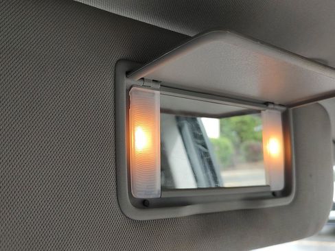 Used 2015 Honda Odyssey EX image 7