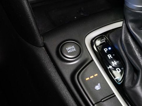 Used 2021 Hyundai Kona Limited image 22