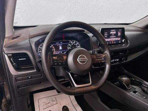 Used 2021 Nissan Rogue SV FWD image 9