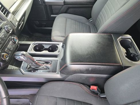 Used 2018 Ford F150 XLT w/ Equipment Group 302A Luxury image 26